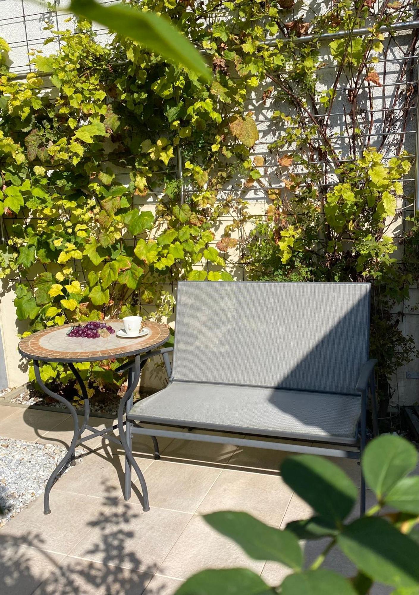 Ferienwohnung An Den Weinbergen Essenheim Kültér fotó